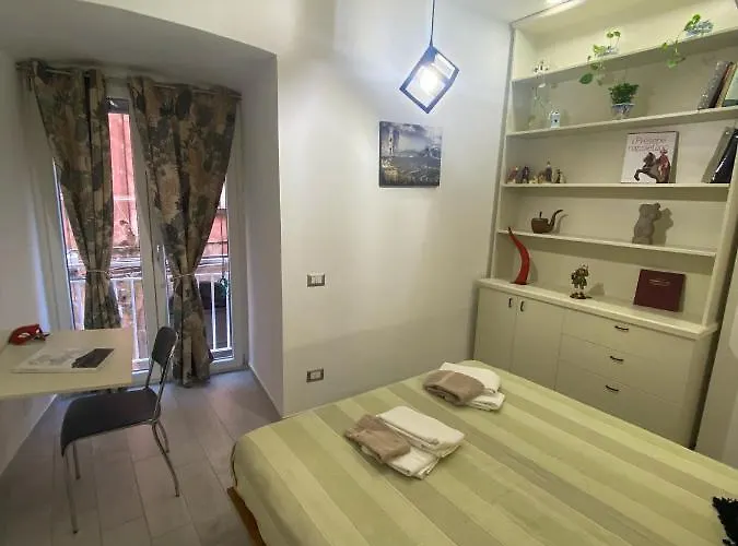 Artnapoli Lägenhet *