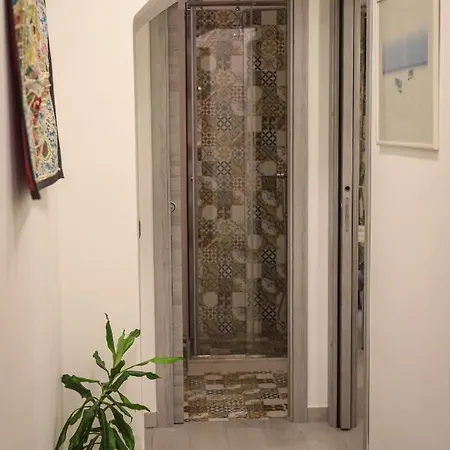 Artnapoli Διαμέρισμα *