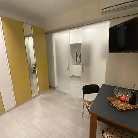 Artnapoli Apartment