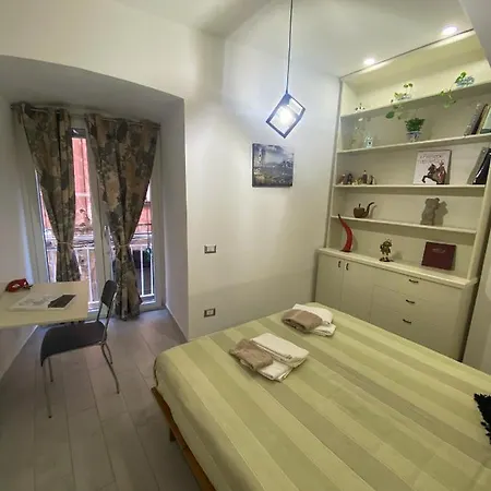 Artnapoli Apartment *